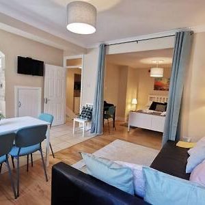 Studio met een Queen Size Bed